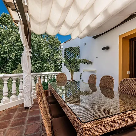 El Rosario Sunny Terrace In By Costarentals - Ref M6 * Marbella