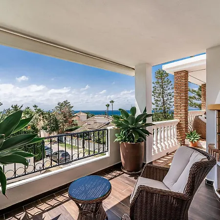 El Rosario Sunny Terrace In By Costarentals - Ref M6 *
